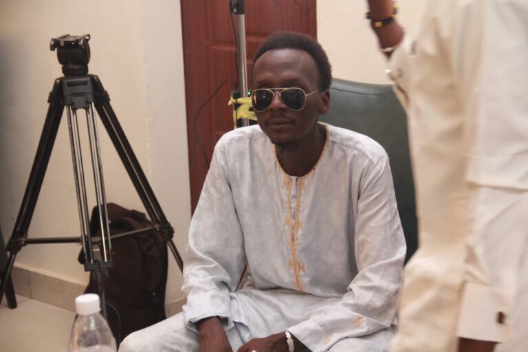 4f7cf427-6178-4a03-9736-3876740a1581