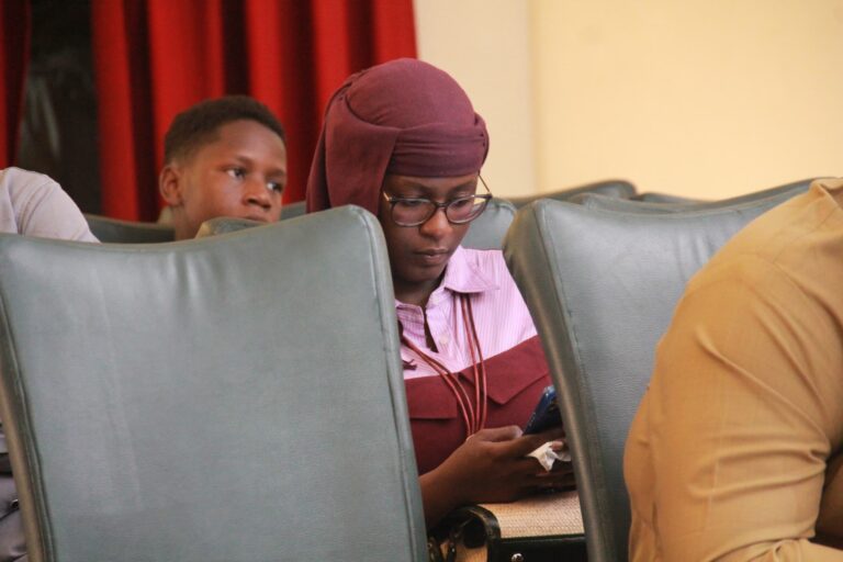 72902279-208b-4452-9de8-0b399ab522e0