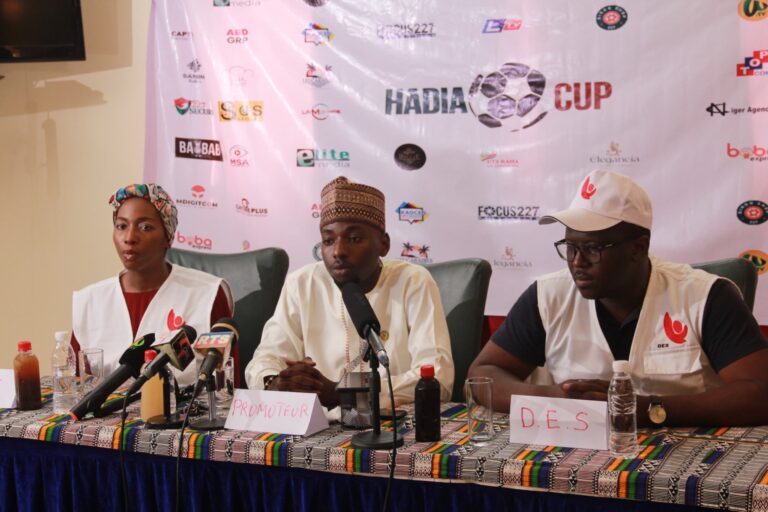 7c0d57f2-68bc-4c76-a6b0-b41de953e106