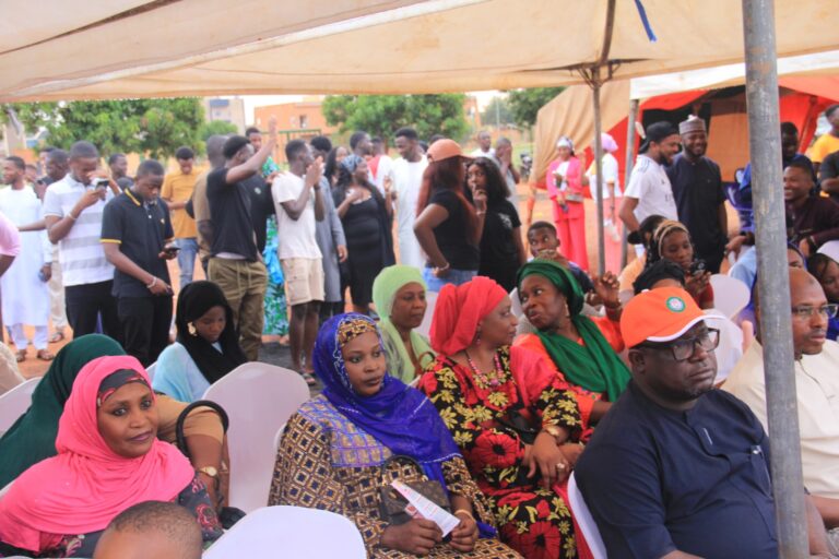 a52713cc-be2f-41e1-a758-2b06230587a2